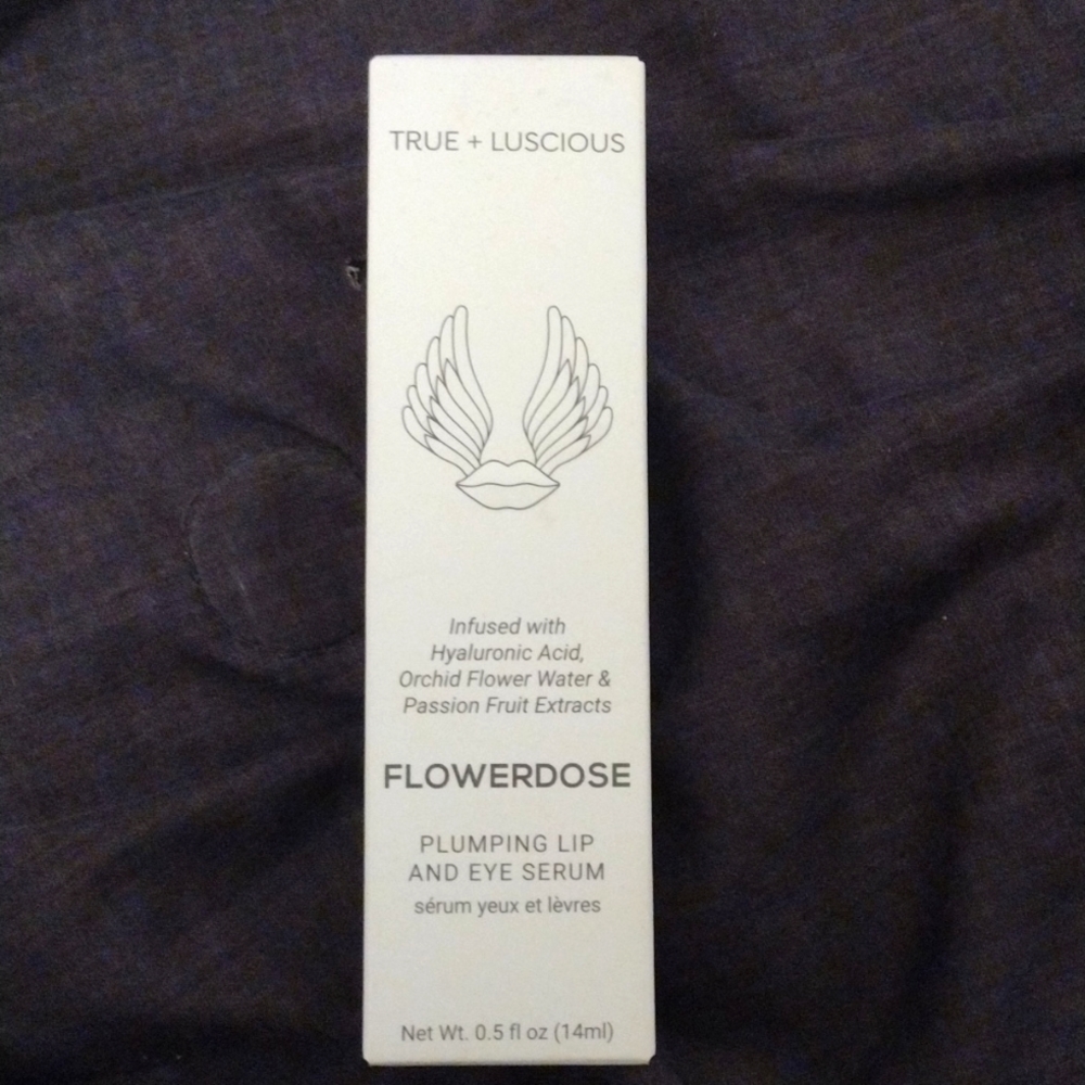 True + Luscious Flowerdose plumping lip and eye serum